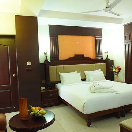 Chendhoor Residency Hotell Tiruchirappalli Exteriör bild