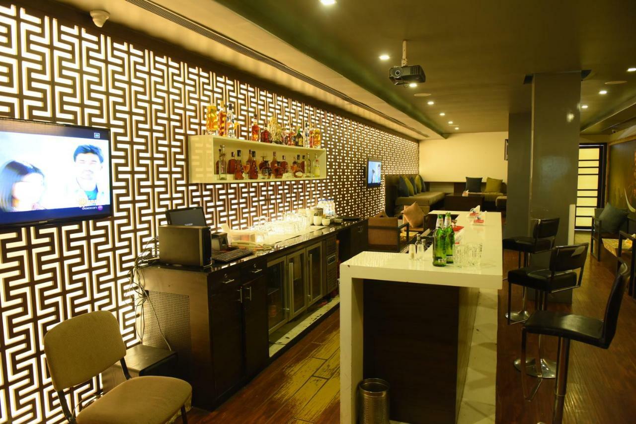Chendhoor Residency Hotell Tiruchirappalli Exteriör bild